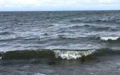 1010pl-mille-lacs-waves.jpg